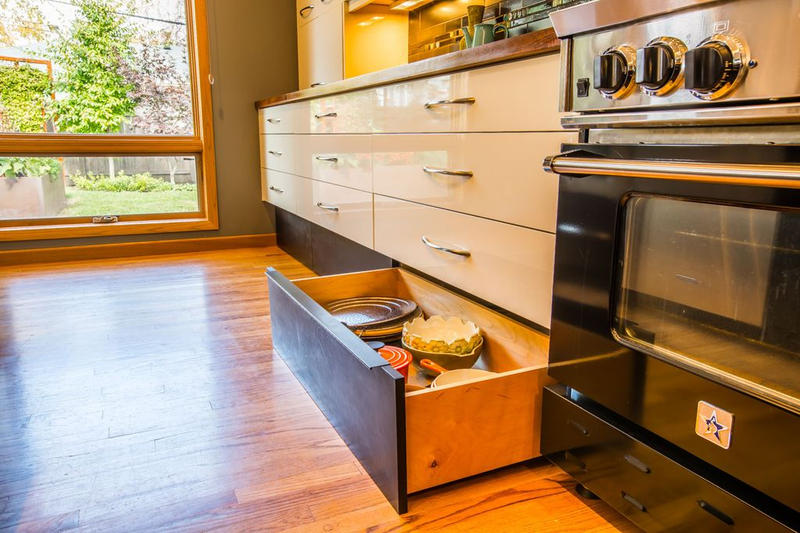Illustration for article titled Someone give me half a million dollars so I can buy this kitchen, please